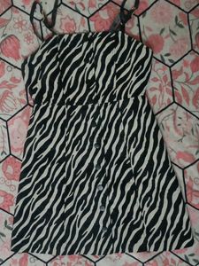 Pretty White And Black Zebra Print Dress