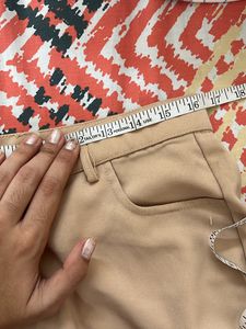 H&amp;M Wide-Leg Tailored Trousers