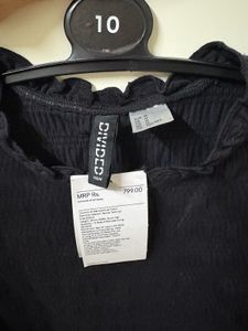 Hnm Cropped Top