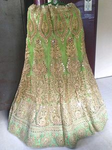 Fish Cut Kundar And Mirror Work Lehenga