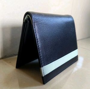 Black Bifold Wallet with Stripe