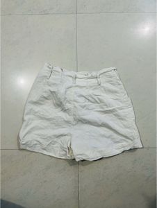 Casual White Shorts