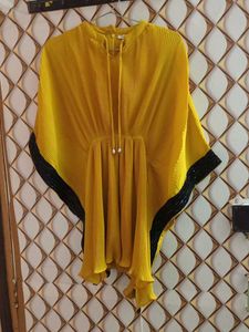 Chic Yellow Poncho Top