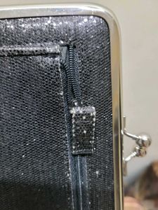 CLARKS Clutch