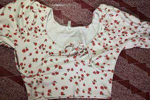 Floral Puff Sleeve Crop Top