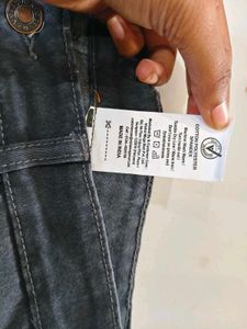 Stylish Dark grey Jeans