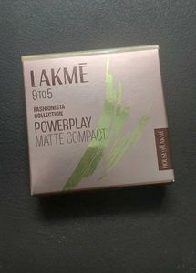 Lakme 9 to 5 compact