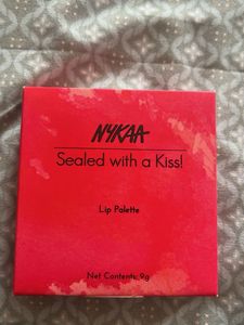 NYKAA Lip Palette