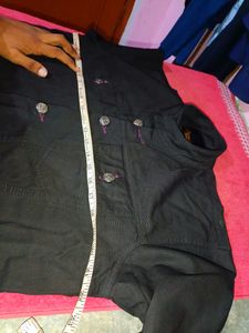 Loot📌 Denim Solid Jacket For Women