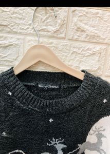 Festive Christmas Cityscape Sweater