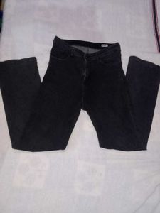 Black Jeans - Classic Denim