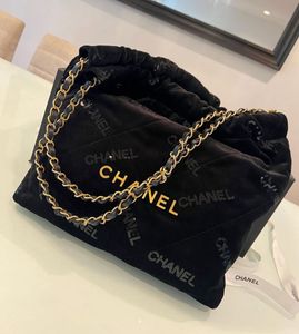 Beautiful Chanel Tote