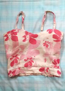 Size S/M🎁Buy 2 Get 1 Free 🎁 Floral Crop Top