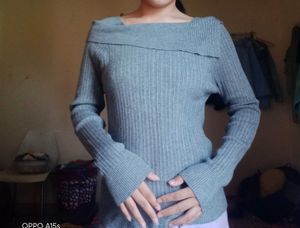 Off-the-Shoulder Ribbed Top