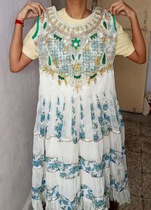 Beautiful Dress Full Length 👗💗🌸