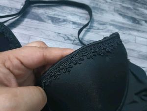 Black Hot bra💚