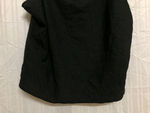 Black Sleevless Top