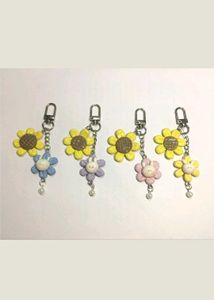 🌻Sunflower Bunny 🐰 Charm Keychains