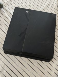 PS 4