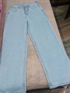 Wide Leg Light Wash Jeans