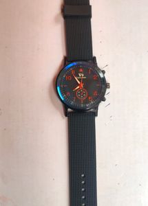 Leleset Trending Watch 7 In 1 Combo