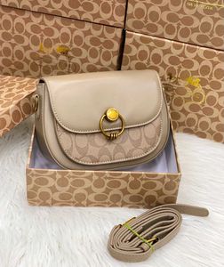 COACH NEW MODEL IMPORTED SLING WIDOUT BOX