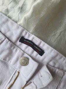 White Shorts 🤍