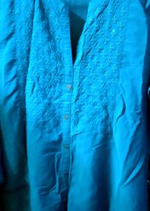 Elegant Blue Embroidered Kurta