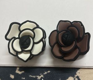 Hair Clutcher Flower