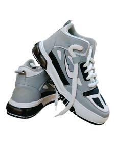 Walkcraft Men And Women Shoes
