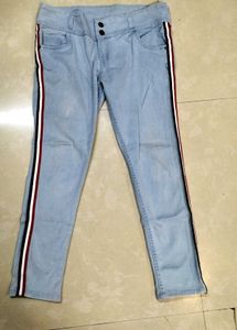 Women&#39;s Denim Jeans.Size 34.Length 36.