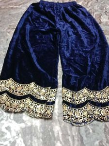 Elegant Navy Velvet Embroidered Salwar Kameez