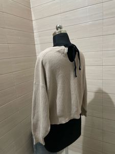 Zara Pintresty 🌸Beige Knit Sweater