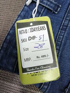 😜D@51 Size-28 Flared Jeans