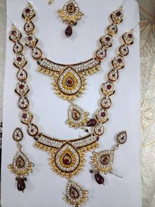 Elegant Indian Jewelry Set