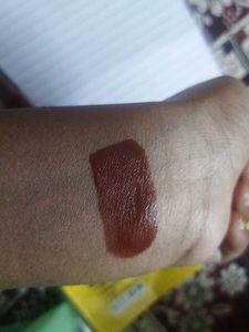 Brown Colour Lipstick