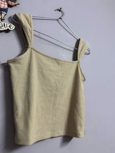solid tank top