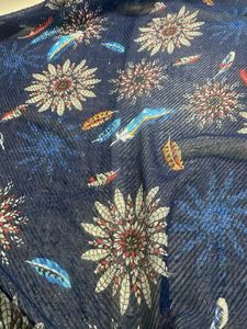 Printed Blue Floral Stole