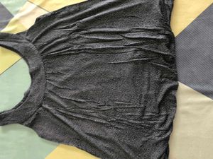 Black Sleeveless Tank Top