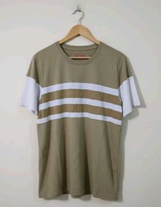 Striped T-Shirt for men (L)