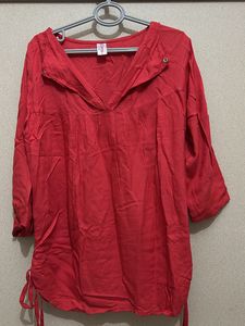 Red 3/4 Sleeve Tunic Top