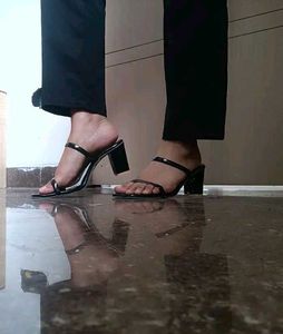 Women Black Heels 🖤