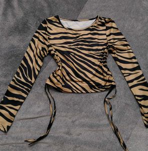 Animal Print Crop Tee