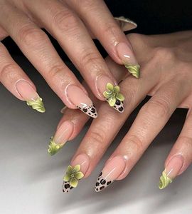 Floral Eith Animal Print Press On Nail