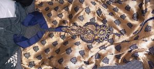 lehnga skirt only one time used. bust 38