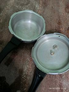 2 litre ideal Pressure Cooker