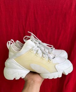 🇮🇹 Christian Dior Imported Sneakers