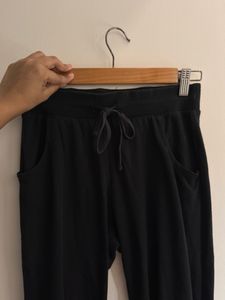 Black Jogger pants -Europe