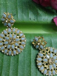 Elegant Floral Earrings