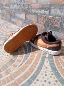 Louis Vuitton x Nike Air Jordan Low